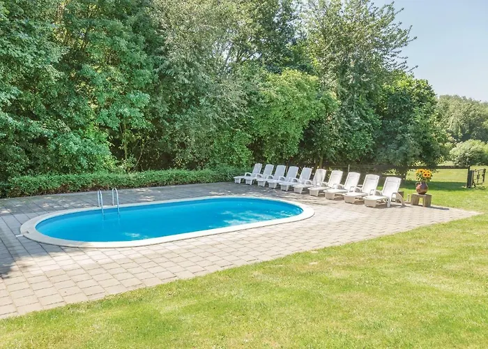 Апартаменты Vakantiewoning 12